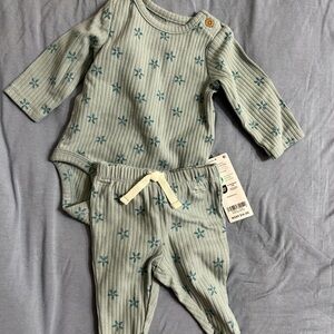 Baby Outfit with Floral Pattern